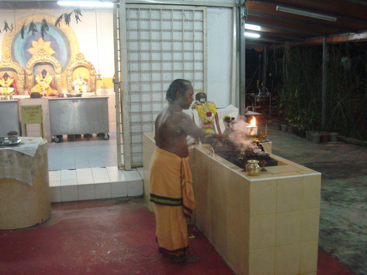 معبد هندویی شاکتی شری ماریامان کوالالامپور مالزی / تصاویر