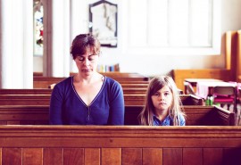 در امریکا شمار فزاینده‌ای از والدین کودکانشان را بی دین بار می‌آورند