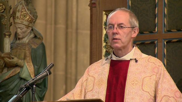 استعفای مشاور عالی‌رتبه کلیسای انگلستان در اعتراض به سخنان اسقف کانتربوری