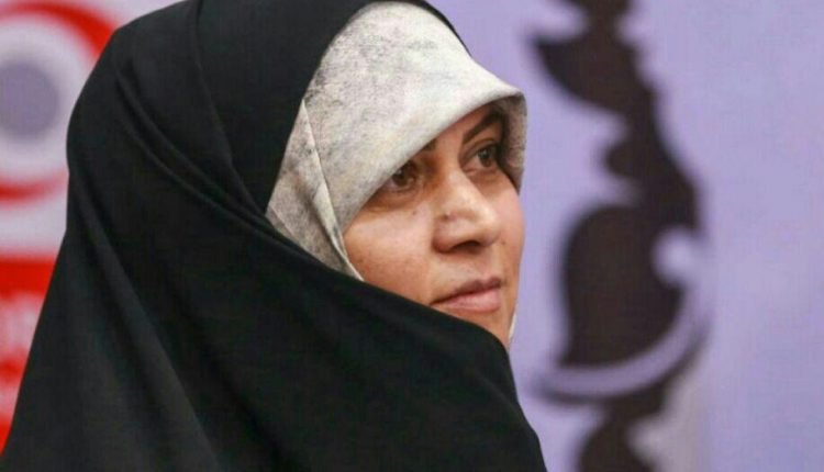 سکینه السادات پاد وکیل پایه یک دادگستری و دانش پژوه مقطع دکتری حقوق عمومی