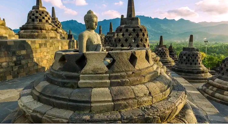 ادیان اصلی در آسیا کدامند؟