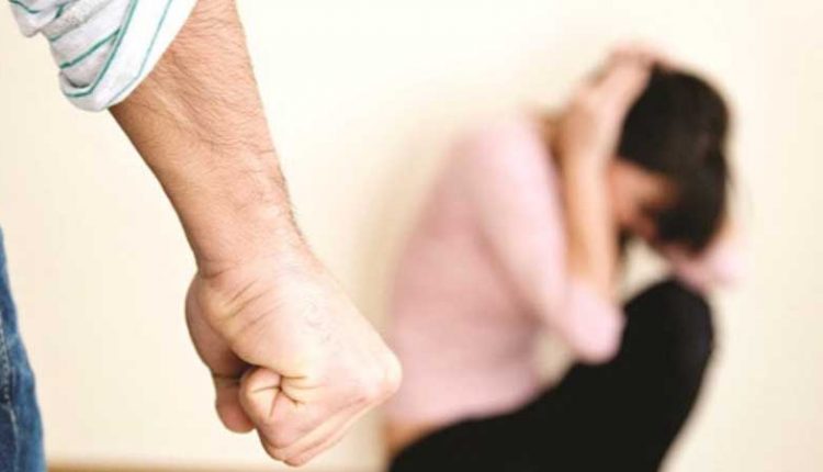 خشونت علیه زنان