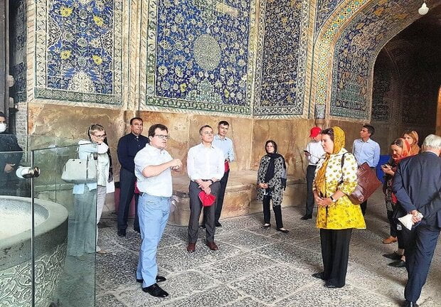 بازدید وزیر امورخارجه سوئیس از آثار تاریخی اصفهان