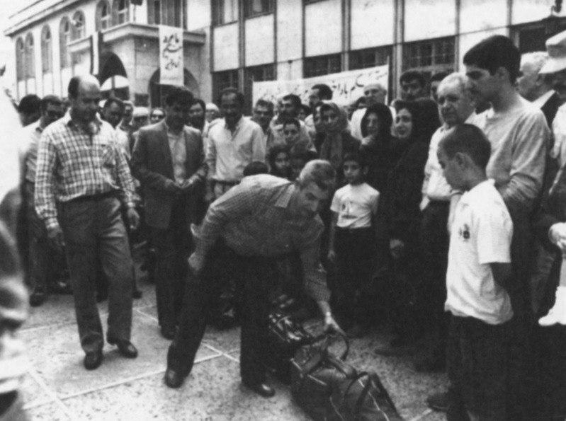 نماینده مسیحیان ارمنی و شمال کشور در یازدهمین دوره مجلس شورای اسلامی به مناسبت هفته دفاع مقدس پیامی صادر کرد.