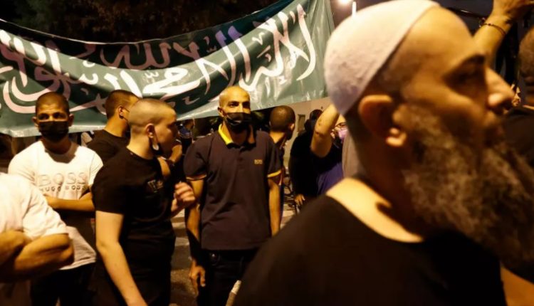 اعراب اسراییل علیه رییس جمهور فرانسه تظاهرات کردند