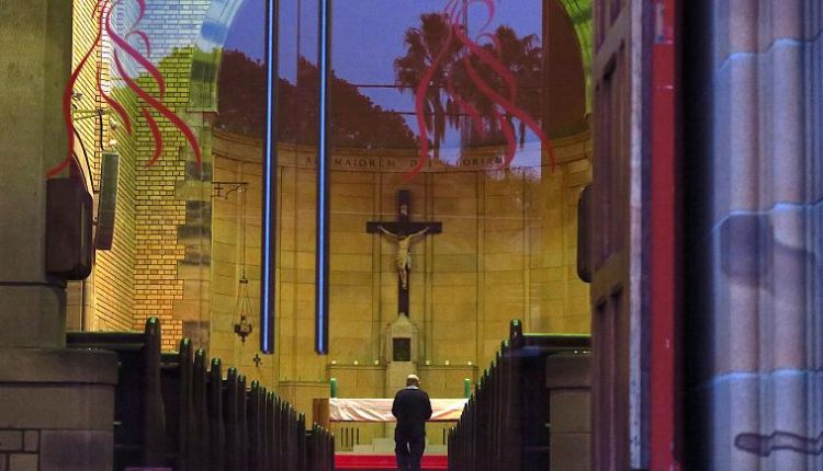 جایگاه دین در زندگی شهروندان اروپای غربی