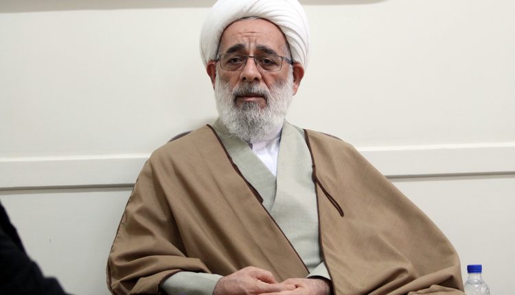حجت الاسلام والمسلمین احمد فرخ فال، رئیس مجمع عمومی جامعه مدرسین حوزه علمیه قم