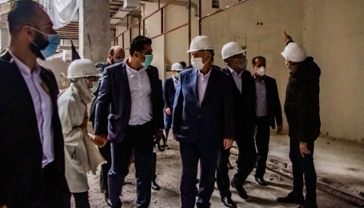 بازدید مشاور رئیس جمهور و دبیر شورای عالی مناطق آزاد کشور از پروژه آرش مال