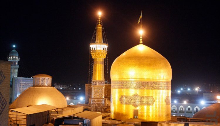 آشنایی با سبک زندگی رضوی می تواند نجات‌بخش جامعه از بحران‌ها باشد