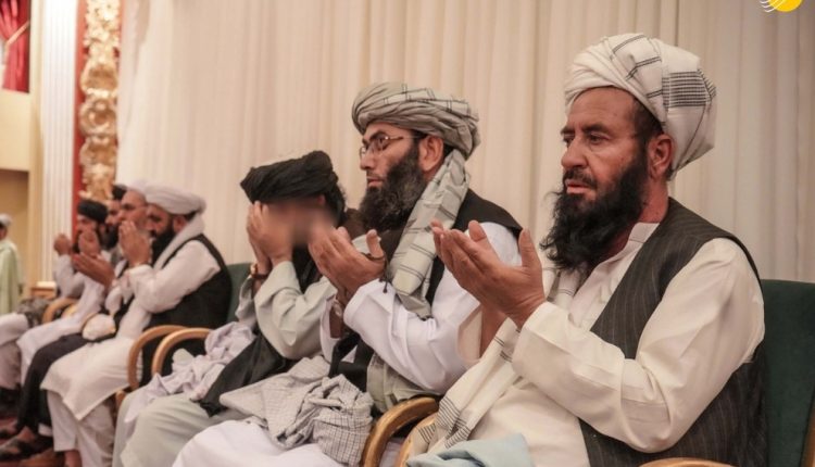 مراسم یادبود طالبان برای نیروهای کشته شده انتحاری