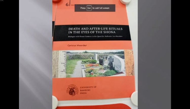 کتاب الهیات کاتولیک