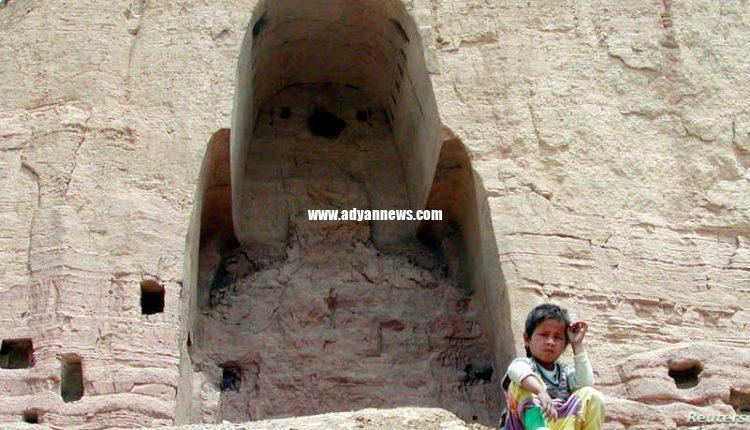 نگهبانی طالبان از مجمسه‌های بودایی و گنج نهان زیر آن