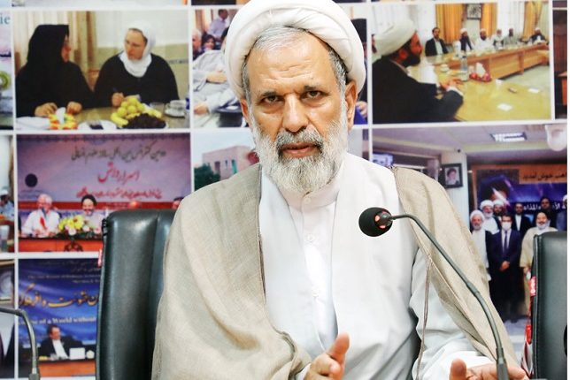 در حریم معبود