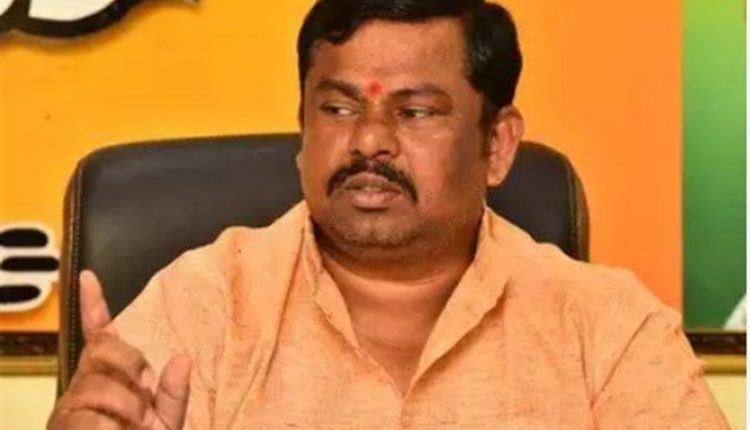 توهین به پیامبر ص