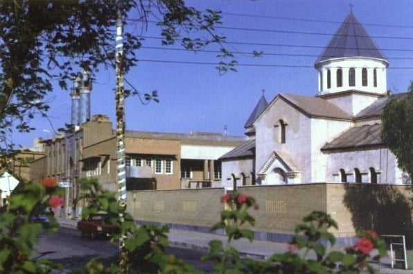 کلیسا-مسجد