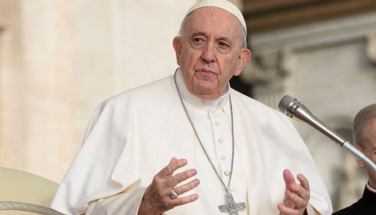 پاپ فرانسیس: کشیش‌ها و راهبه‌ها نیز فیلم‌ مستهجن تماشا می‌کنند/ قلب پاک نمی‌تواند اطلاعات مستهجن را دریافت کند