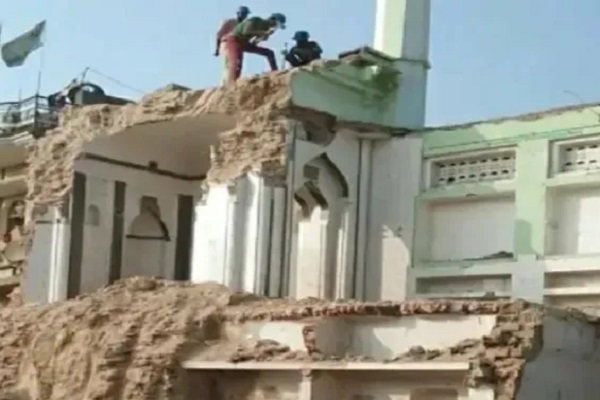 تخریب مسجد تاریخی شاهی