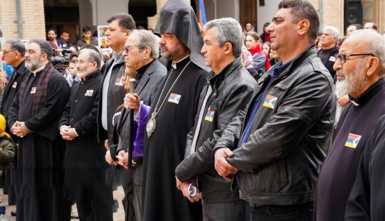 اعتراض مسیحیان ارامنه اصفهان