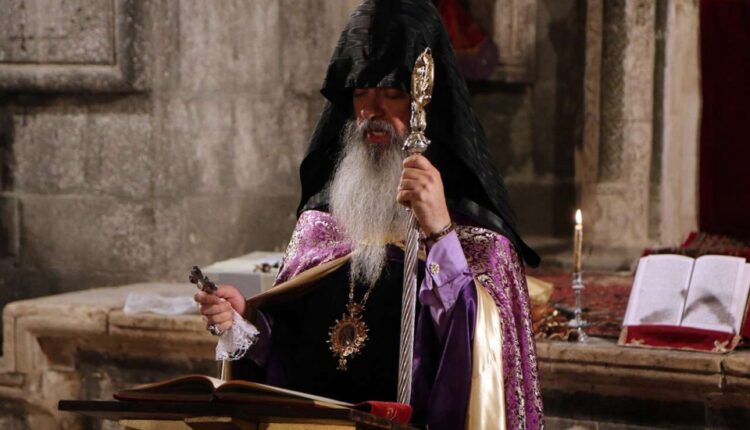 اسقف+اعظم+گریگوریان+چیفتچیان