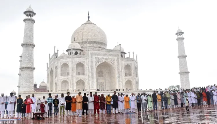 حذف کتب اسلامی در هند