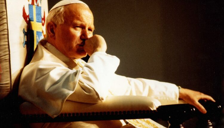 پاپ ژان پل دوم