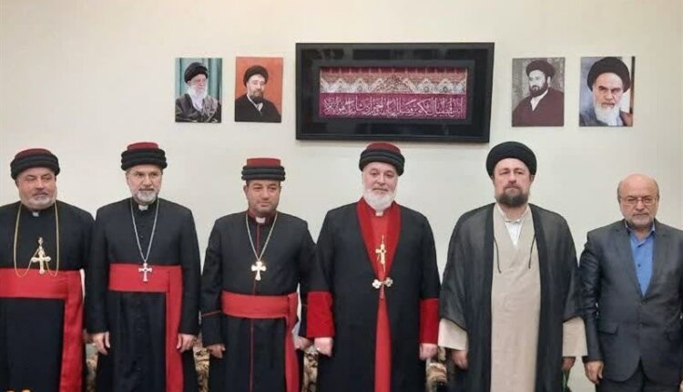 سیدحسن خمینی و مسیحیان آشوری