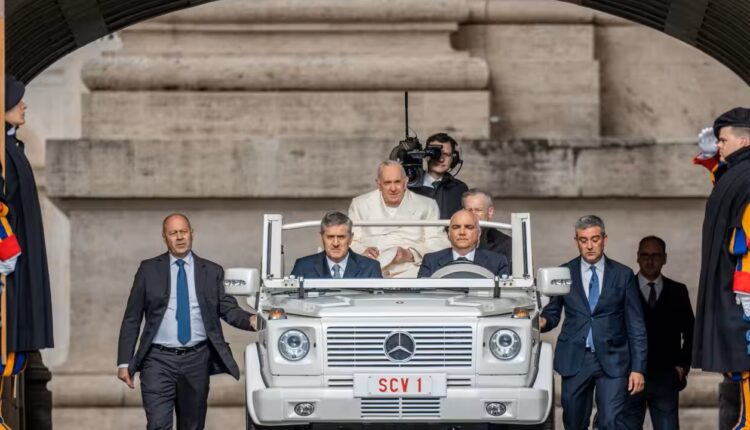 پاپ-در-حال-سفر-به-مغولستان