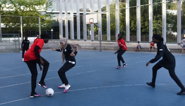 زنان-مسلمان-فوتبالیست