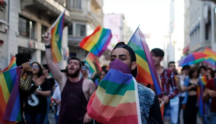 رژه-همجنسبازان-در-آسیا