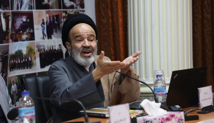 سید+ابوالحسن+نواب+در+رونمایی+از+کتاب+تعلیل+مداری_در+اجتهاد