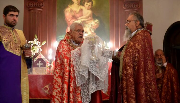 مراسم+جشن+عروج+مریم+مقدس