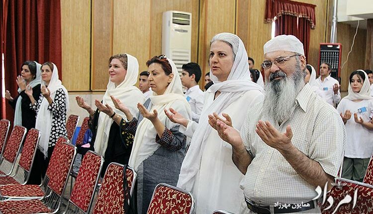 جشن زرتشتیان در همایش مانتره