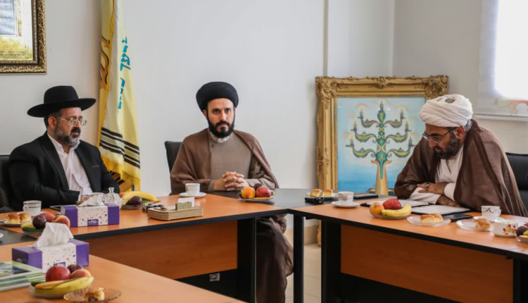 دیدار با رهبر یهودیان ایران