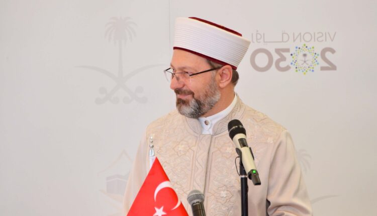 مشاور مذهبی در خوابگاه دانشجویی