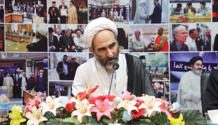 آیت‌الله احمد مبلغی در دانشگاه ادیان