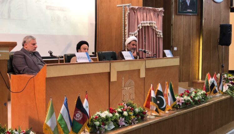 رئیس دانشگاه ادیان و مذاهب در مشهد