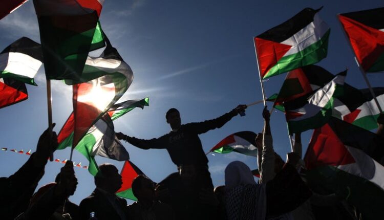 دین مردم فلسطین چیست؟