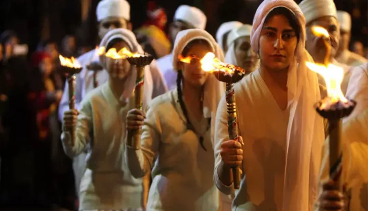 خدمات+زرتشتیان+در+ایران