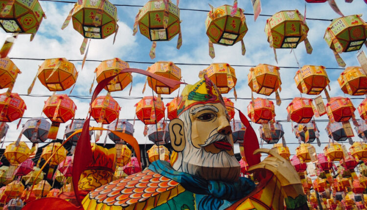 سنت های عجیب کشورها