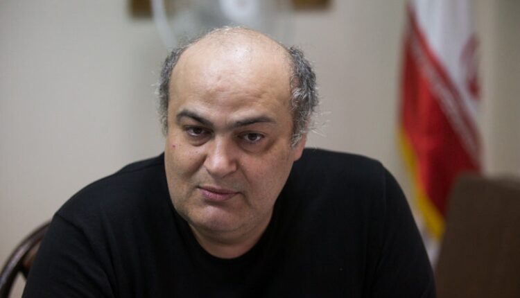 سیامک مره صدق