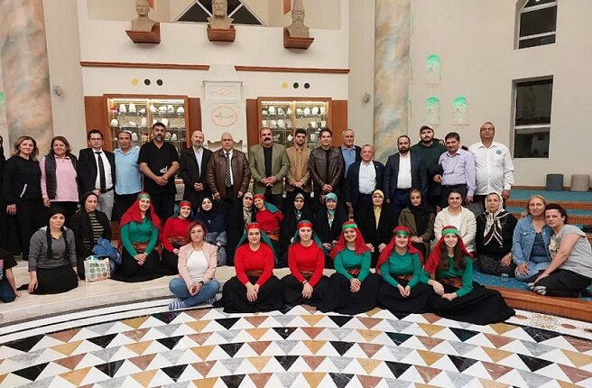 خانه علویان استانبول و دانشگاه ادیان