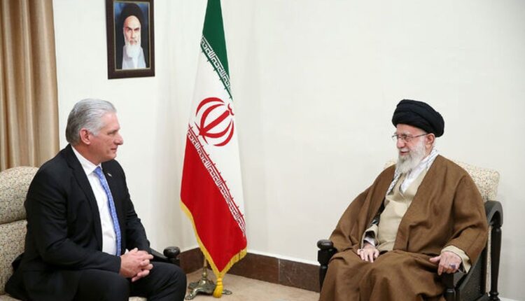 رهبر انقلاب اسلامی