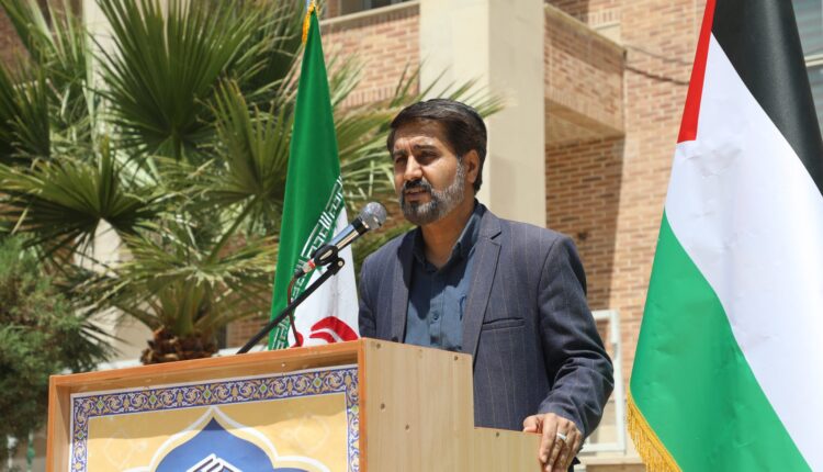 دانشجویان و کارکنان دانشگاه ادیان و مذاهب