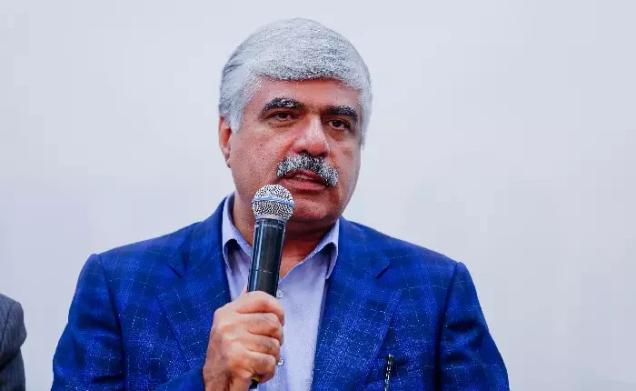 اسفندیار+اختیاری